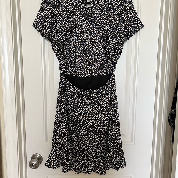 Leith Mini Leopard Ruffle Open Back Mini Dress - Picture 7 of 12